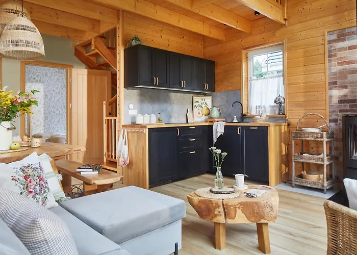 W Brzozowym Gaju * Lubiatowo (Pomerania)