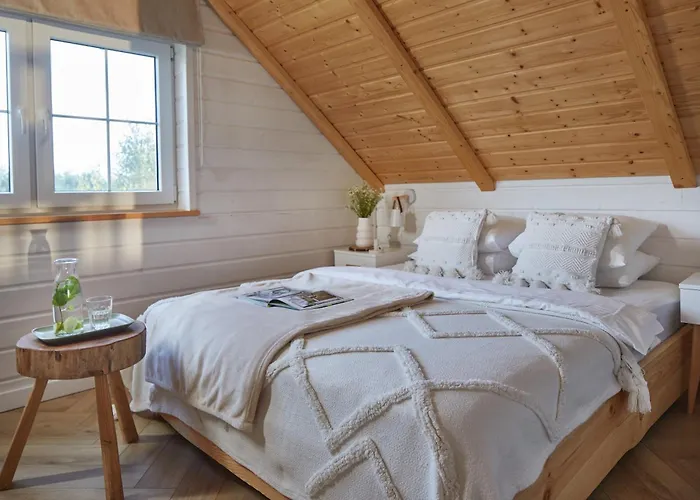 Semesterbostad W Brzozowym Gaju Lubiatowo (Pomerania)