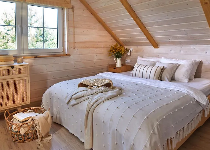 W Brzozowym Gaju * Lubiatowo (Pomerania)