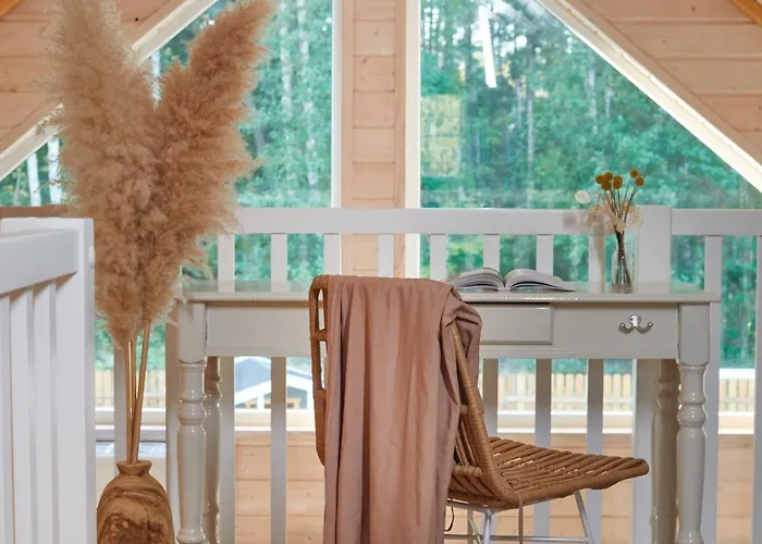 W Brzozowym Gaju Lubiatowo (Pomerania)